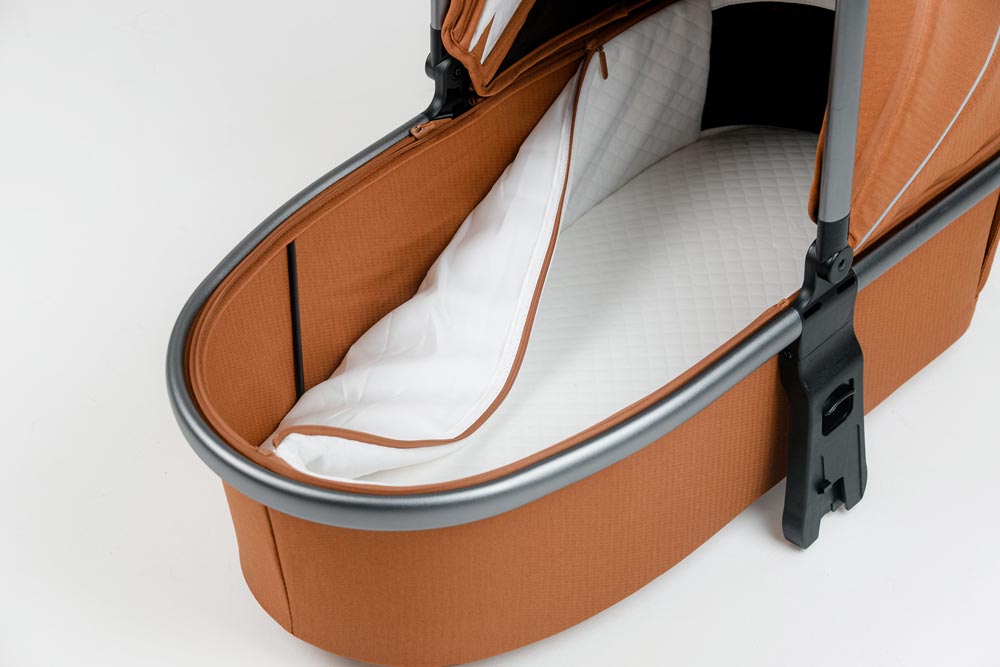 Коляска детская BubaGo Bloom 2 в 1 Коляска детская BubaGo Bloom 2 в 1